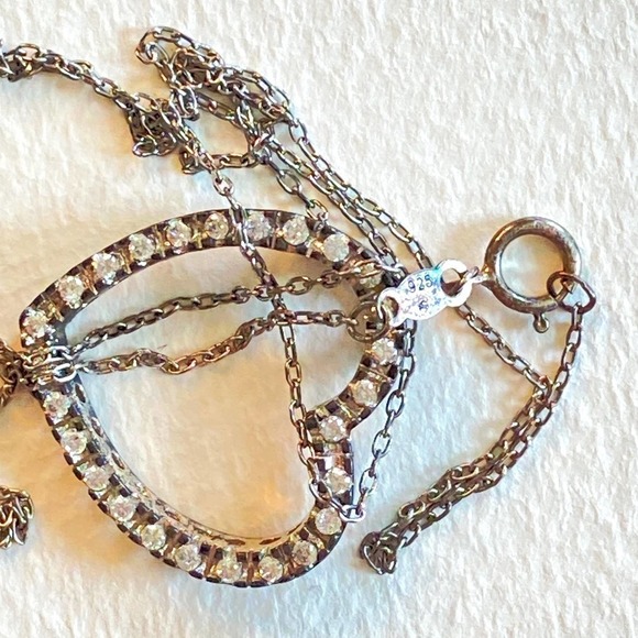 Sterling Silver w Rhinestones Heart Shape Pendant Necklace 17" chain. - Picture 7 of 8